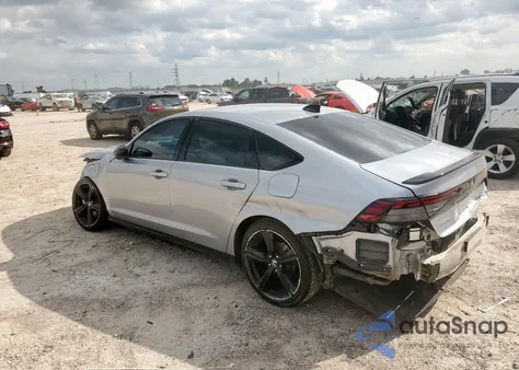 2023 Honda Accord Hybrid Sport-L z USA, uszkodzony, nr VIN 1HGCY2F74PA024300
